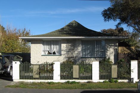 Photo of property in 2/36a Shaw Avenue, New Brighton, Christchurch, 8083
