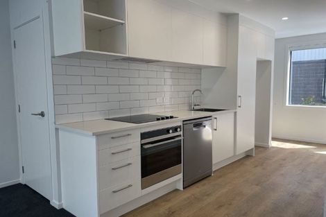 Photo of property in 9/3234 Great North Road, New Lynn, Auckland, 0600