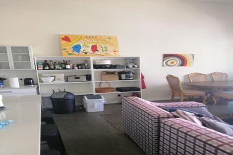 Photo of property in 25u4 Home Street, Mount Victoria, Wellington, 6011