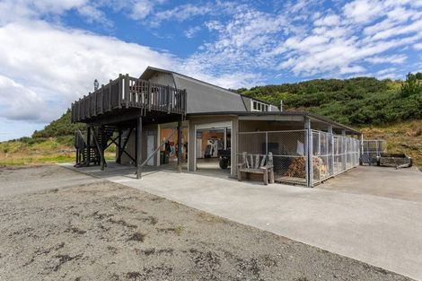 Photo of property in 38b Pipitiwai Drive, Helensville, Kaukapakapa, 0871