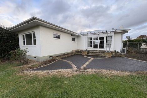 Photo of property in 17 Howard Road, Taradale, Napier, 4112