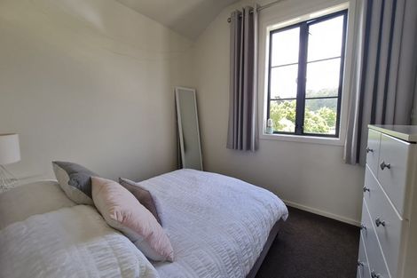 Photo of property in 2/5 Carolina Place, Albany, Auckland, 0632