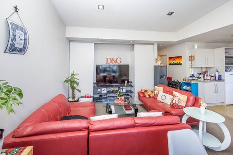 Photo of property in 37d Jones Crescent, Melville, Hamilton, 3206