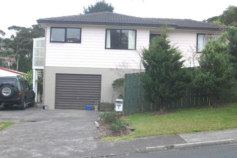 Photo of property in 1/138 Spinella Drive, Bayview, Auckland, 0629