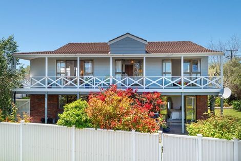 Photo of property in 136a Calliope Road, Stanley Point, Auckland, 0624
