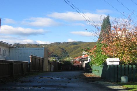 Photo of property in 1/25 Vincent Street, Waterloo, Lower Hutt, 5011