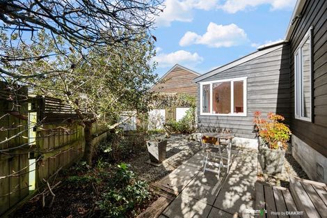 Photo of property in 23f3 Box Hill, Khandallah, Wellington, 6035