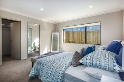 Photo of property in 26 Moonsail Drive, Whitby, Porirua, 5024