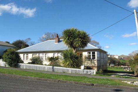 Photo of property in 16 Thrush Street, Taihape, 4720