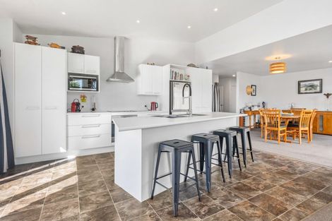 Photo of property in 22 Sando Way, One Tree Point, 0118