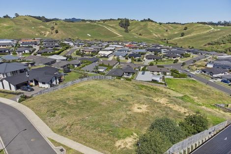 Photo of property in 27 Moira Close, Welcome Bay, Tauranga, 3175