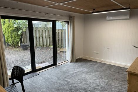 Photo of property in 6 Ngaio Place, Lansdowne, Masterton, 5810