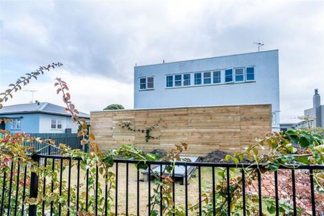 Photo of property in 87 Latham Street, Marewa, Napier, 4110