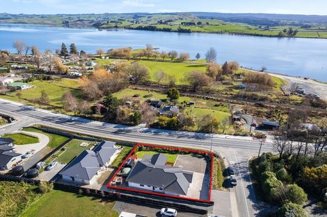 Photo of property in 2 Chatham Street, Waihola, Milton, 9073