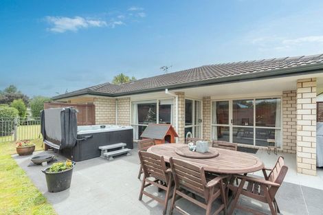 Photo of property in 38 Bramley Drive, Rototuna, Hamilton, 3210