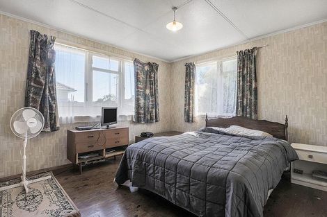 Photo of property in 31 Arimu Road, Papakura, 2110