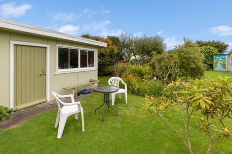 Photo of property in 5 Gloag Street, Waverley, 4510