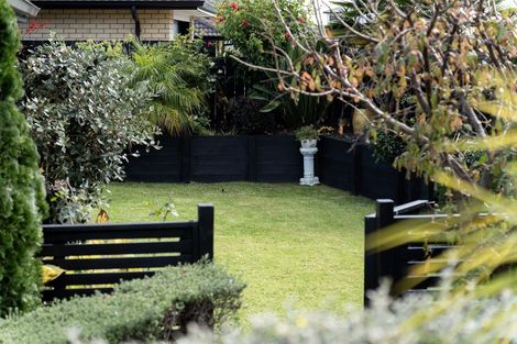 Photo of property in 2 Ballintoy Park Drive, Welcome Bay, Tauranga, 3175