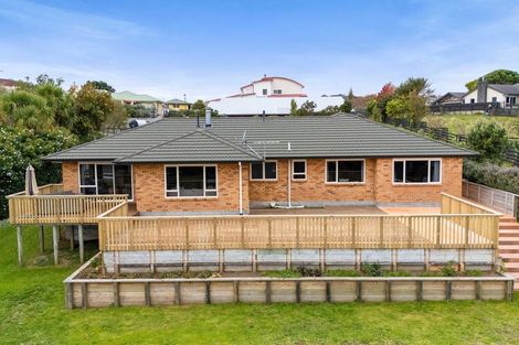Photo of property in 6c Highfield Place, Highlands Park, New Plymouth, 4312