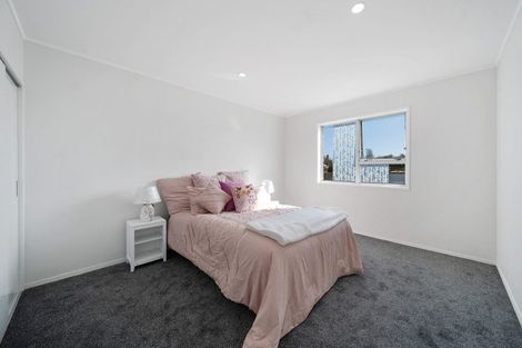 Photo of property in 5b Onslow Road, Papakura, 2110