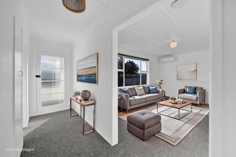 Photo of property in 25 Grey Street, Normanby, Hawera, 4614