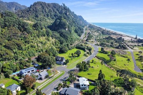 Photo of property in 1 Pioneer Place, Matata, Whakatane, 3194