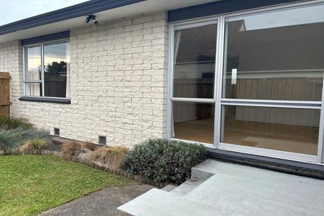 Photo of property in 176 Sawyers Arms Road, Bishopdale, Christchurch, 8053