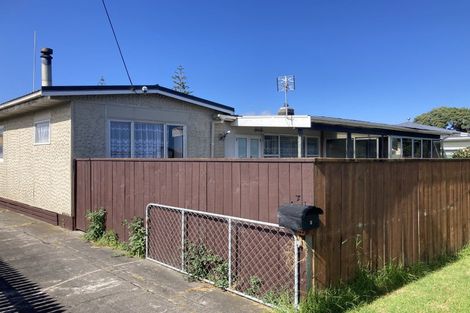 Photo of property in 2 Atkinson Street, Waitara, 4320