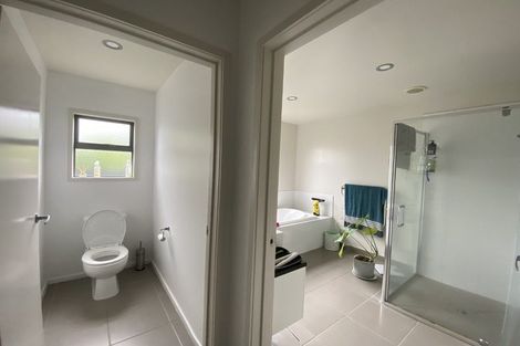 Photo of property in 24 Malbec Place, Rototuna, Hamilton, 3210