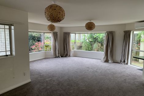 Photo of property in 32a Weka Road, Raumati Beach, Paraparaumu, 5032
