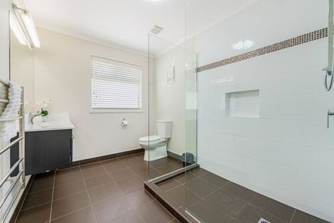 Photo of property in 165b Oraha Road, Kumeu, 0892