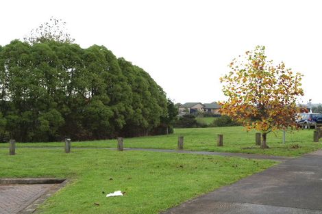 Photo of property in 45 Corta Bella Place, Golflands, Auckland, 2013