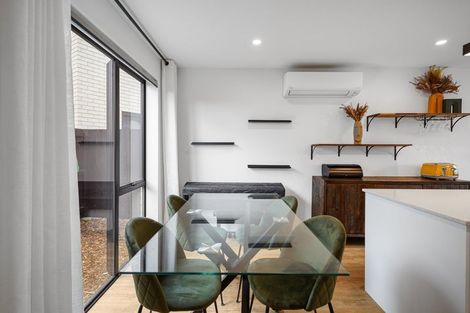 Photo of property in 8 Miromiro Street, Broomfield, Christchurch, 8042