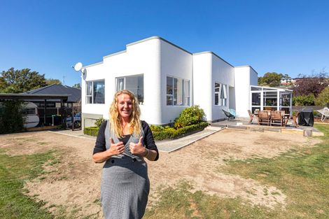 Photo of property in 49 Douglas Street, Highfield, Timaru, 7910