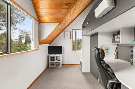 Photo of property in 33 Reeve Drive, Havelock North, 4130
