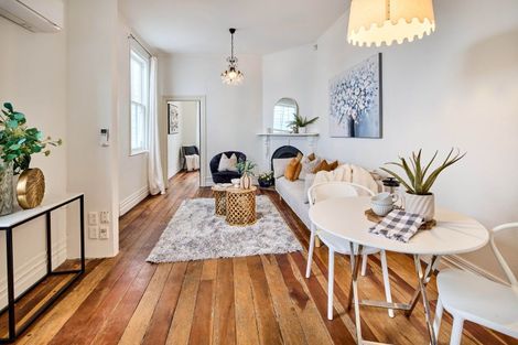 Photo of property in 11 Wright Street, Mount Cook, Wellington, 6021