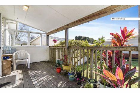 Photo of property in 10 Lloyd Avenue, Papatoetoe, Auckland, 2025
