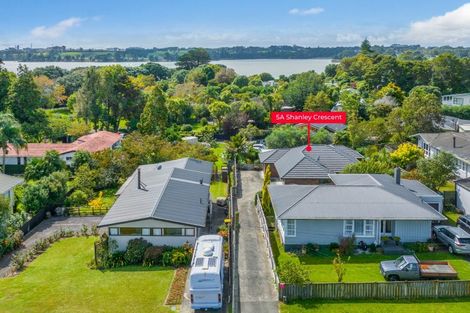 Photo of property in 5a Shanley Crescent, Waiuku, 2123