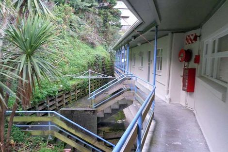 Photo of property in Parkland Flats, 16/51u Adams Terrace, Kelburn, Wellington, 6021