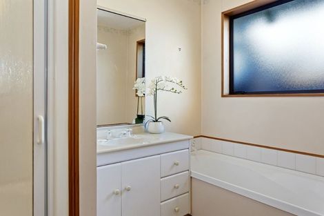 Photo of property in 1 Cunningham Place, Halswell, Christchurch, 8025