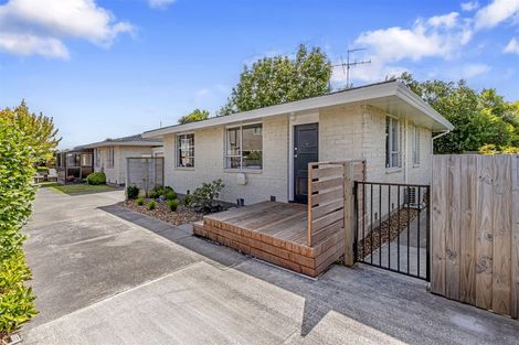 Photo of property in 15 Brogar Place, Casebrook, Christchurch, 8051