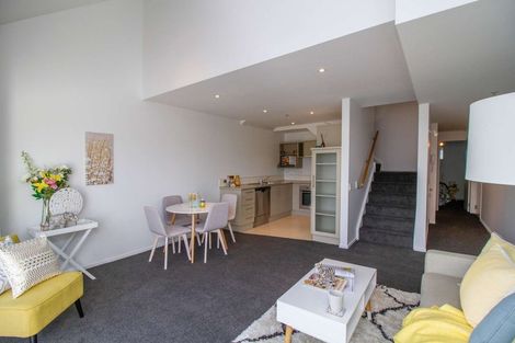 Photo of property in Coromandel Heights, 3/111 Coromandel Street, Newtown, Wellington, 6021
