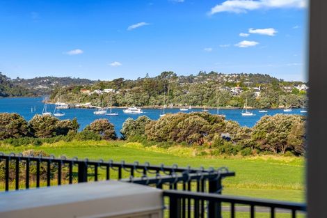 Photo of property in 22 Catalina Drive, Hobsonville, Auckland, 0616