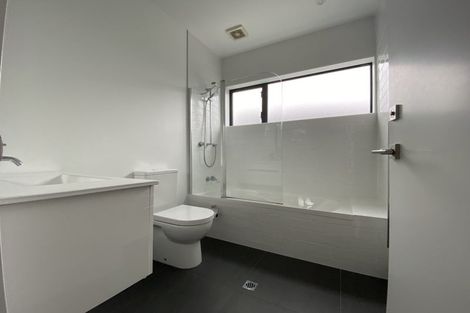 Photo of property in 24/104u Maupuia Road, Maupuia, Wellington, 6022