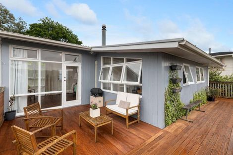 Photo of property in 19 Rautawhiri Road, Helensville, 0800