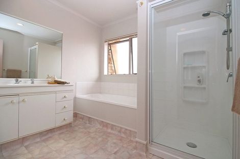 Photo of property in 71 Santa Monica Drive, Papamoa Beach, Papamoa, 3118