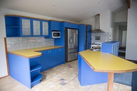 Photo of property in 194a Queen Street, Northcote Point, Auckland, 0627