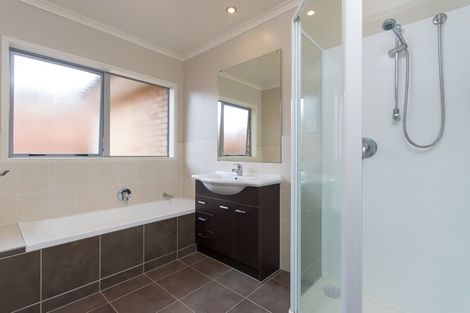 Photo of property in 8 Ludlow Place, Pukekohe, 2120