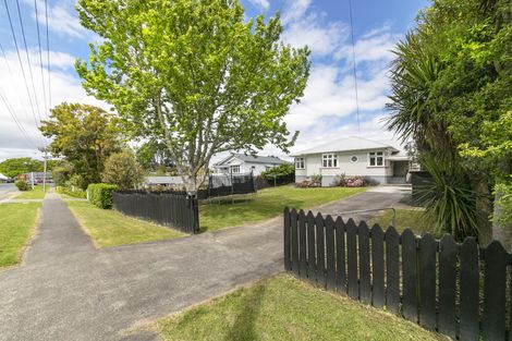 Photo of property in 54 Queen Street, Riverhead, 0820