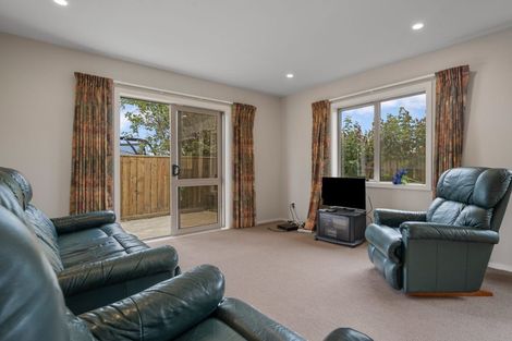 Photo of property in 4a Mana Avenue, Titahi Bay, Porirua, 5022